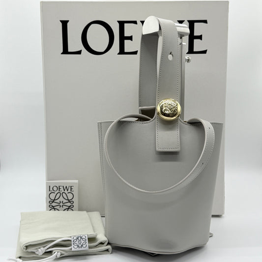 ロエベ LOEWE ペブル ミニ バケット ハンドバッグ グレー カーフ素材